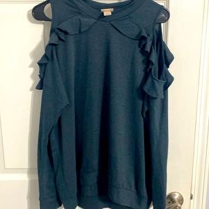 Medium brand new blouse